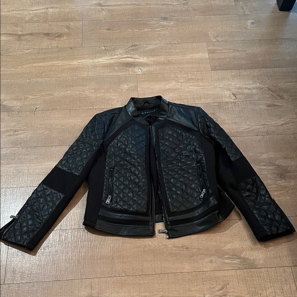 Bernardo Black Quilted moto jacket size xl